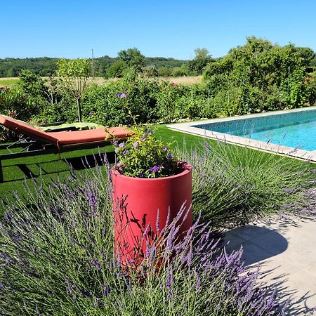 Bed and Breakfast Les Papillons D'Uzes Saint-Laurent-la-Vernède Zewnętrze zdjęcie