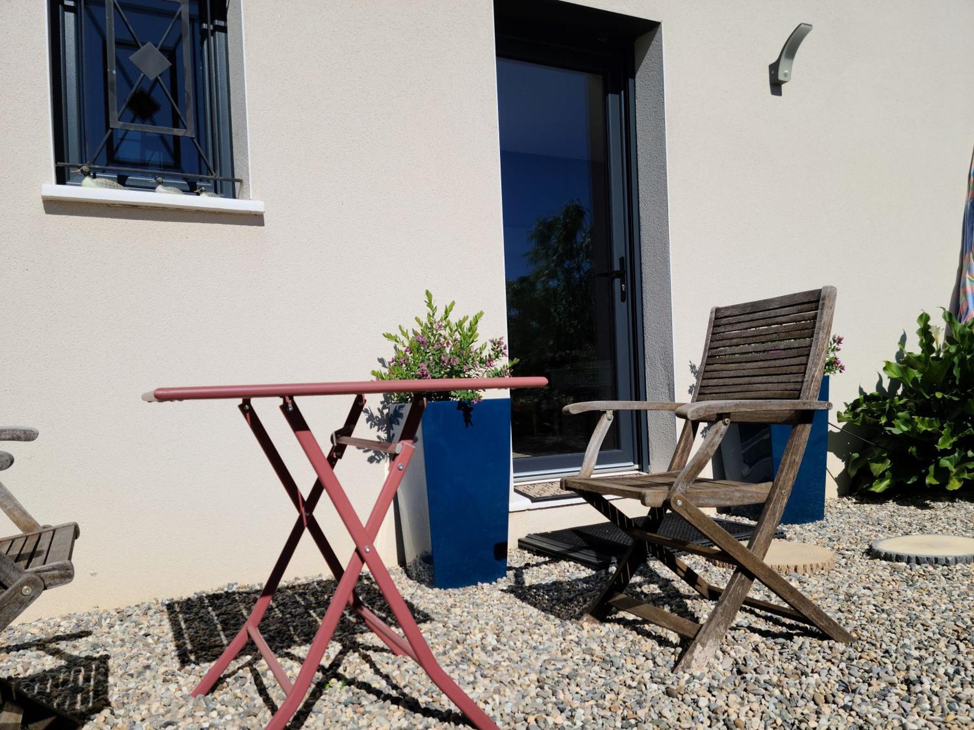 Bed and Breakfast Les Papillons D'Uzes Saint-Laurent-la-Vernède Zewnętrze zdjęcie